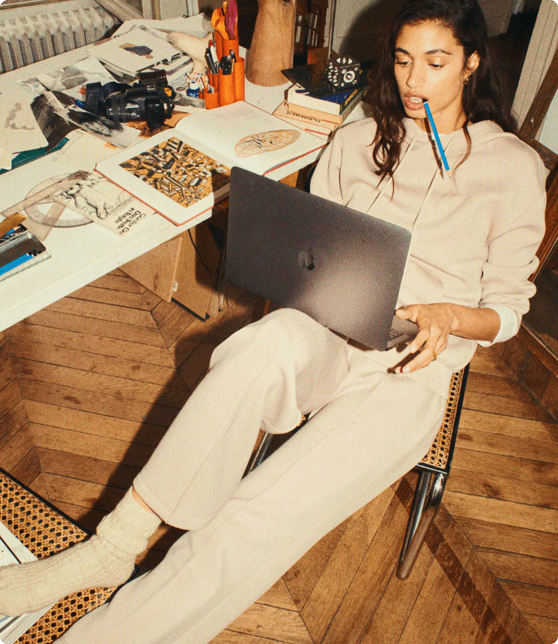 Girl on laptop